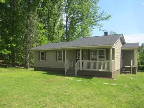 141 North St, Henderson, NC 27536 photo 1