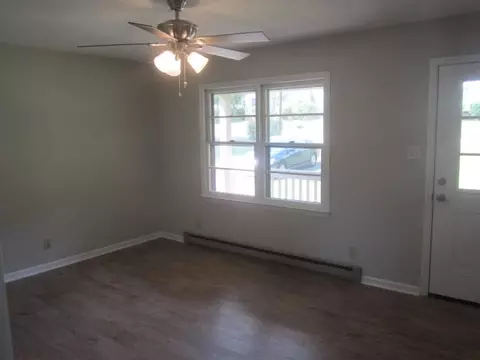 141 North St, Henderson, NC 27536 photo 5
