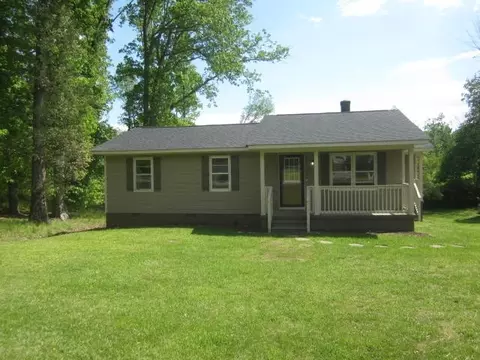 141 North St, Henderson, NC 27536 photo 2
