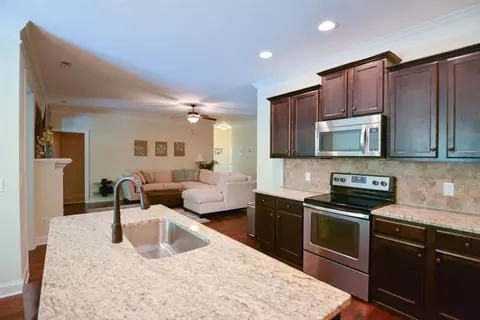 143 Roasted Nut Ln, Smithfield, NC 27577 photo 15
