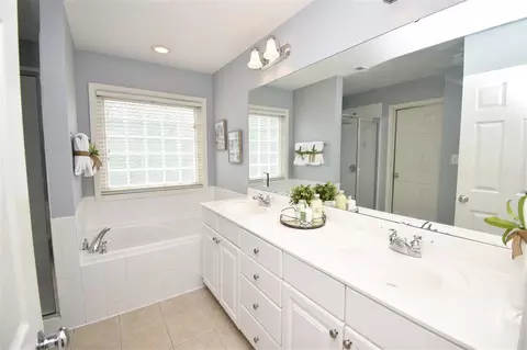 5202 Middleton Rd, Durham, NC 27713 photo 13