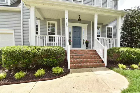 5202 Middleton Rd, Durham, NC 27713 photo 2