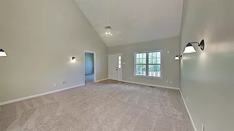 509 Rockvale Ct, Benson, NC 27504 photo 2