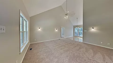 509 Rockvale Ct, Benson, NC 27504 photo 4