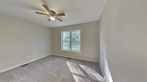 509 Rockvale Ct, Benson, NC 27504 photo 11