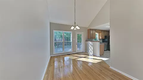 509 Rockvale Ct, Benson, NC 27504 photo 3