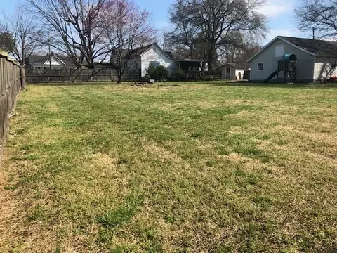 708 E Chatham St, Apex, NC 27502 photo 8