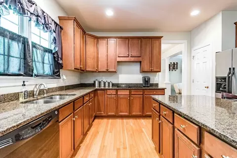5003 Paces Ferry Dr, Durham, NC 27712 photo 17