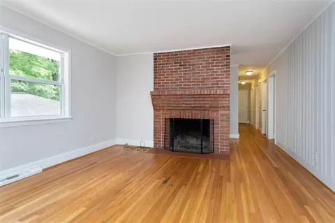 611 W Markham Ave, Durham, NC 27701 photo 12