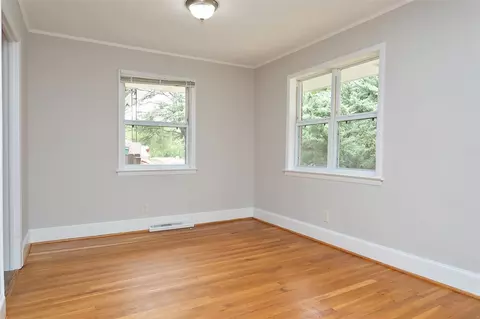 611 W Markham Ave, Durham, NC 27701 photo 6