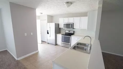 5221 Dilbagh Dr, Durham, NC 27703 photo 4