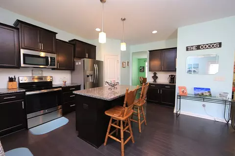 3435 Flat River Dr, Durham, NC 27703 photo 5