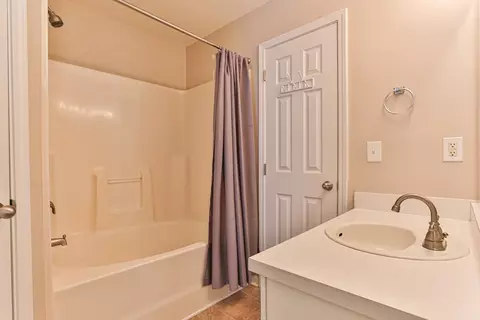204 Windcap Dr, Apex, NC 27539 photo 9