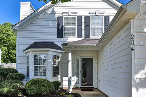 204 Windcap Dr, Apex, NC 27539 photo 3