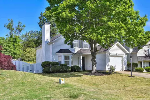204 Windcap Dr, Apex, NC 27539 photo 2