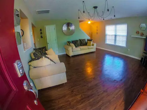 2008 Lime St, Durham, NC 27704 photo 3