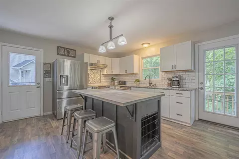 210 Cape Cod Dr, Cary, NC 27511 photo 7