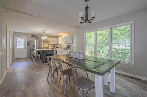 210 Cape Cod Dr, Cary, NC 27511 photo 6