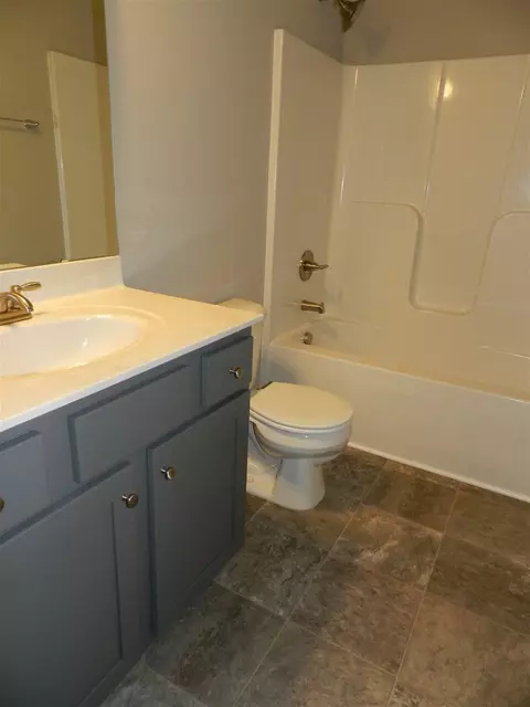 71 Cornfield Ln, Benson, NC 27504 photo 6