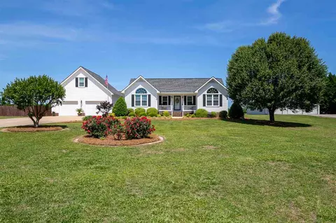 621 Miller Rd, Benson, NC 27504 photo 1