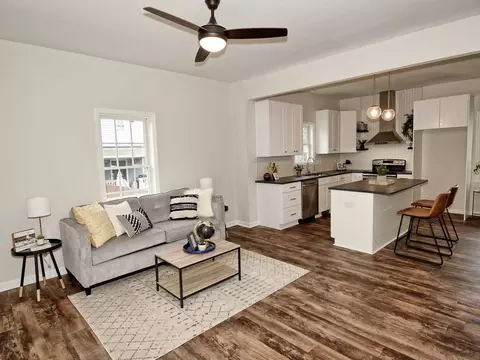 1011 Worth St, Durham, NC 27701 photo 3