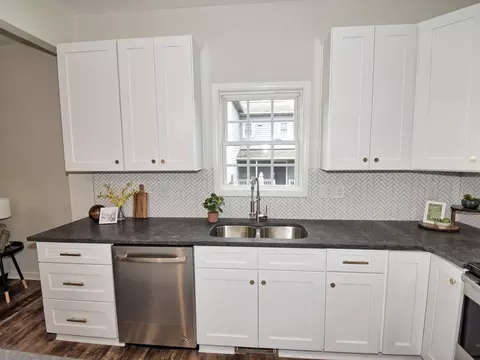 1011 Worth St, Durham, NC 27701 photo 7