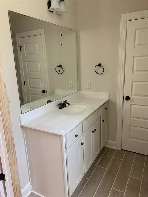 187 Elvenia Cir, Benson, NC 27504 photo 6