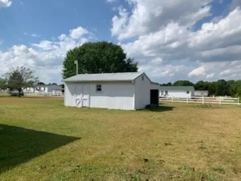 92 Open Acres Ln, Dunn, NC 28334 photo 2
