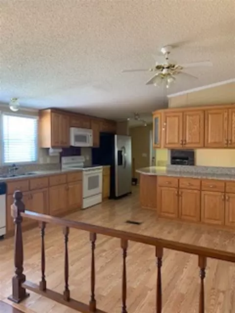 92 Open Acres Ln, Dunn, NC 28334 photo 4