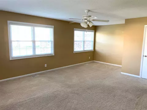 105 George St, Dunn, NC 28334 photo 9