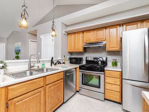 7 Blacksmith Cir, Durham, NC 27707 photo 9