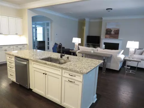 513 Crinian Dr, Cary, NC 27513 photo 3