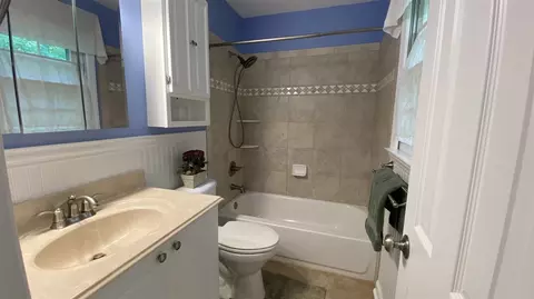 210 Wolverine Rd, Cary, NC 27513 photo 17