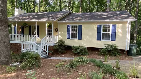 210 Wolverine Rd, Cary, NC 27513 photo 1