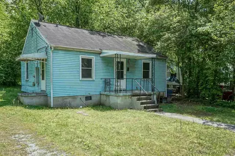 709 Bernice St, Durham, NC 27703 photo 2