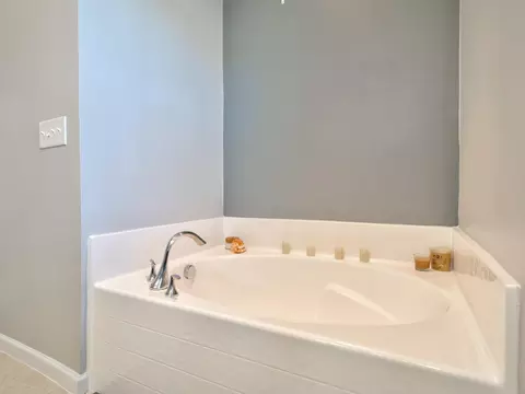 14 Daly Ct, Durham, NC 27705 photo 14
