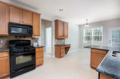 1809 Carnation Dr, Durham, NC 27703 photo 8