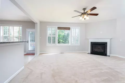 1809 Carnation Dr, Durham, NC 27703 photo 4