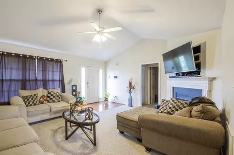 1924 Eagle View Dr, Wendell, NC 27591 photo 4