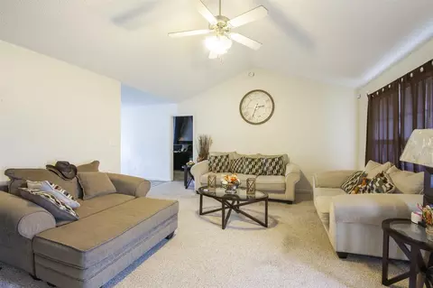 1924 Eagle View Dr, Wendell, NC 27591 photo 3