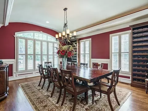 210 Pinecroft Dr, Raleigh, NC 27609 photo 4