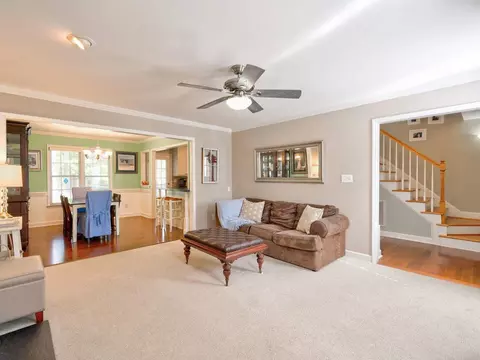 8012 Mackenzie Ct, Durham, NC 27713 photo 4