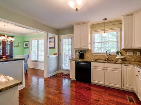 8012 Mackenzie Ct, Durham, NC 27713 photo 13
