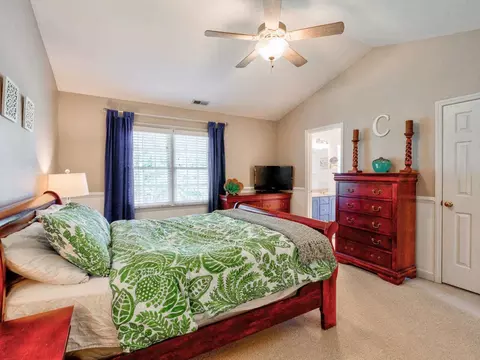 8012 Mackenzie Ct, Durham, NC 27713 photo 15