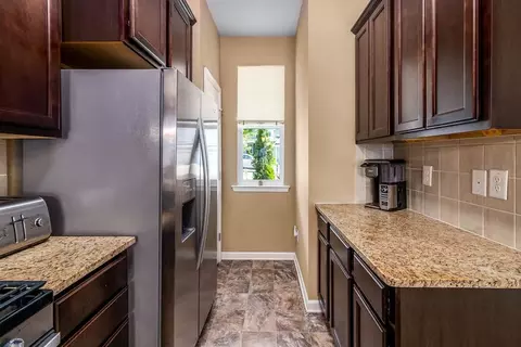 127 Churment Ct, Durham, NC 27703 photo 9