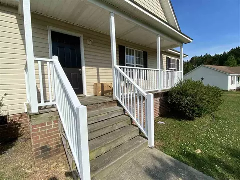 87 Thistle Dr, Selma, NC 27576 photo 2