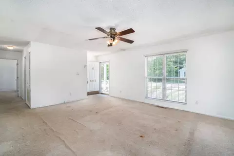 505 Bennett Dr, Selma, NC 27576 photo 7