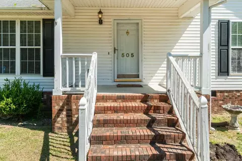 505 Bennett Dr, Selma, NC 27576 photo 4