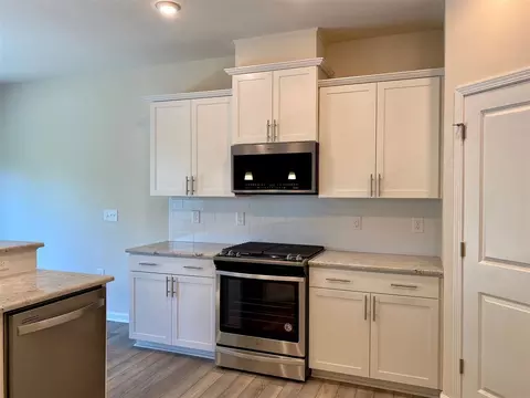 126 Eagleson St #DPT 19, Durham, NC 27703 photo 3