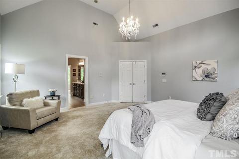 214 Devonhall Ln, Cary, NC 27518 photo 17